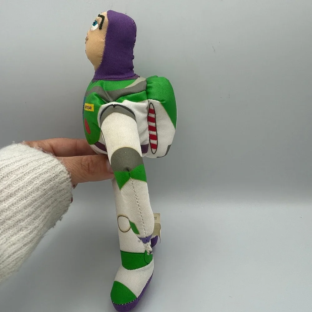 Disney Pixar Toy Story Claw Buzz Lightyear Plush Toy Factory 9